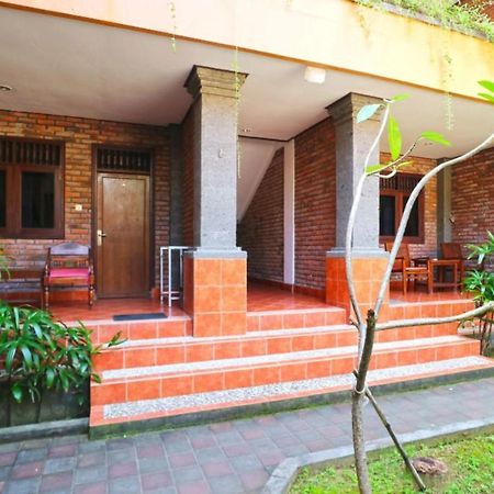 Kedin'S Inn Denpasar Kültér fotó