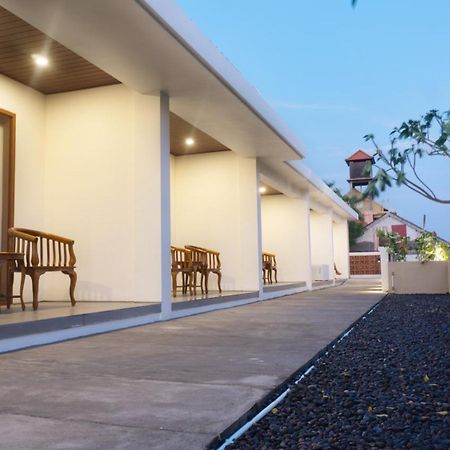 Kedin'S Inn Denpasar Kültér fotó