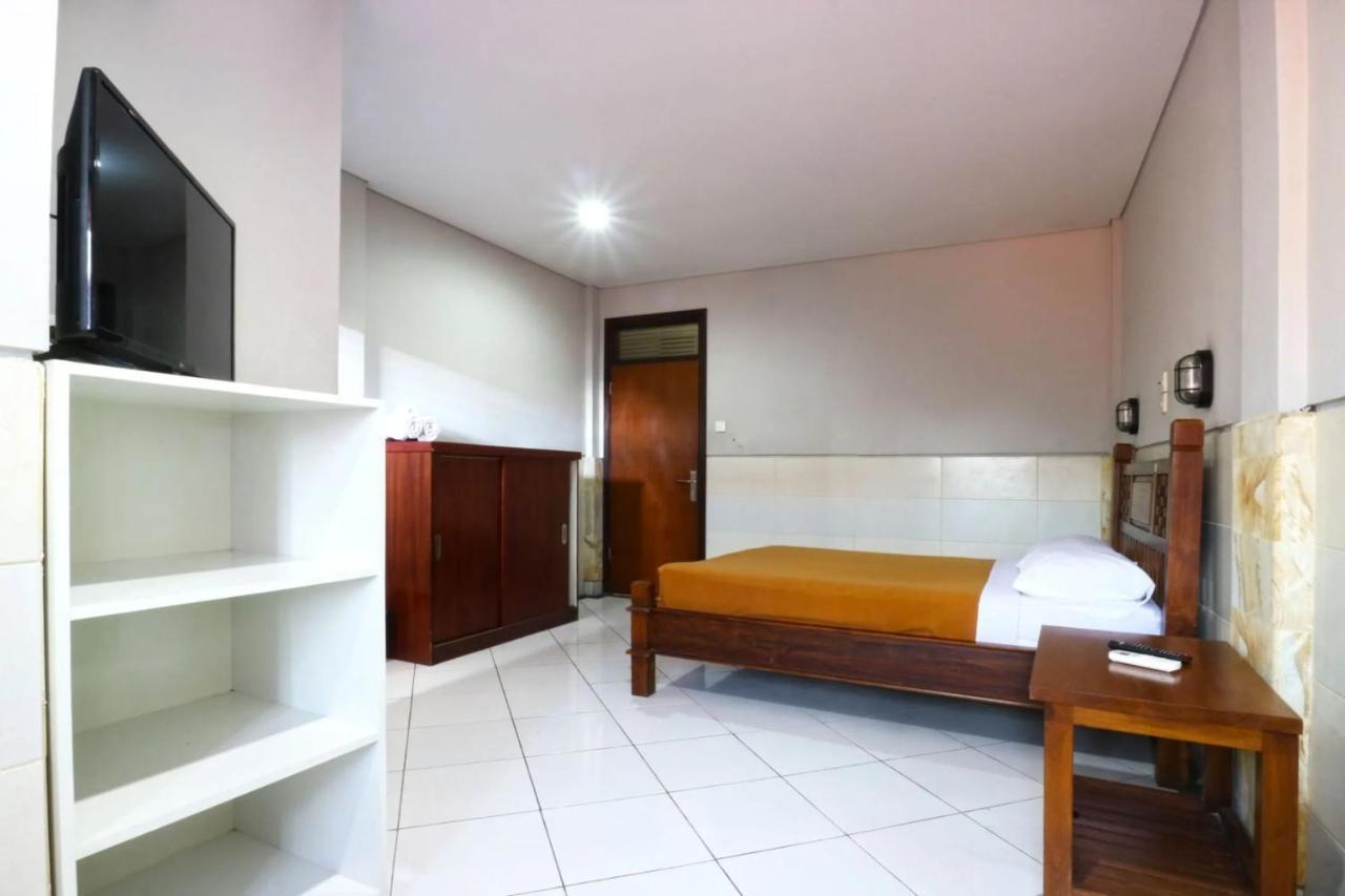 Kedin'S Inn Denpasar Kültér fotó