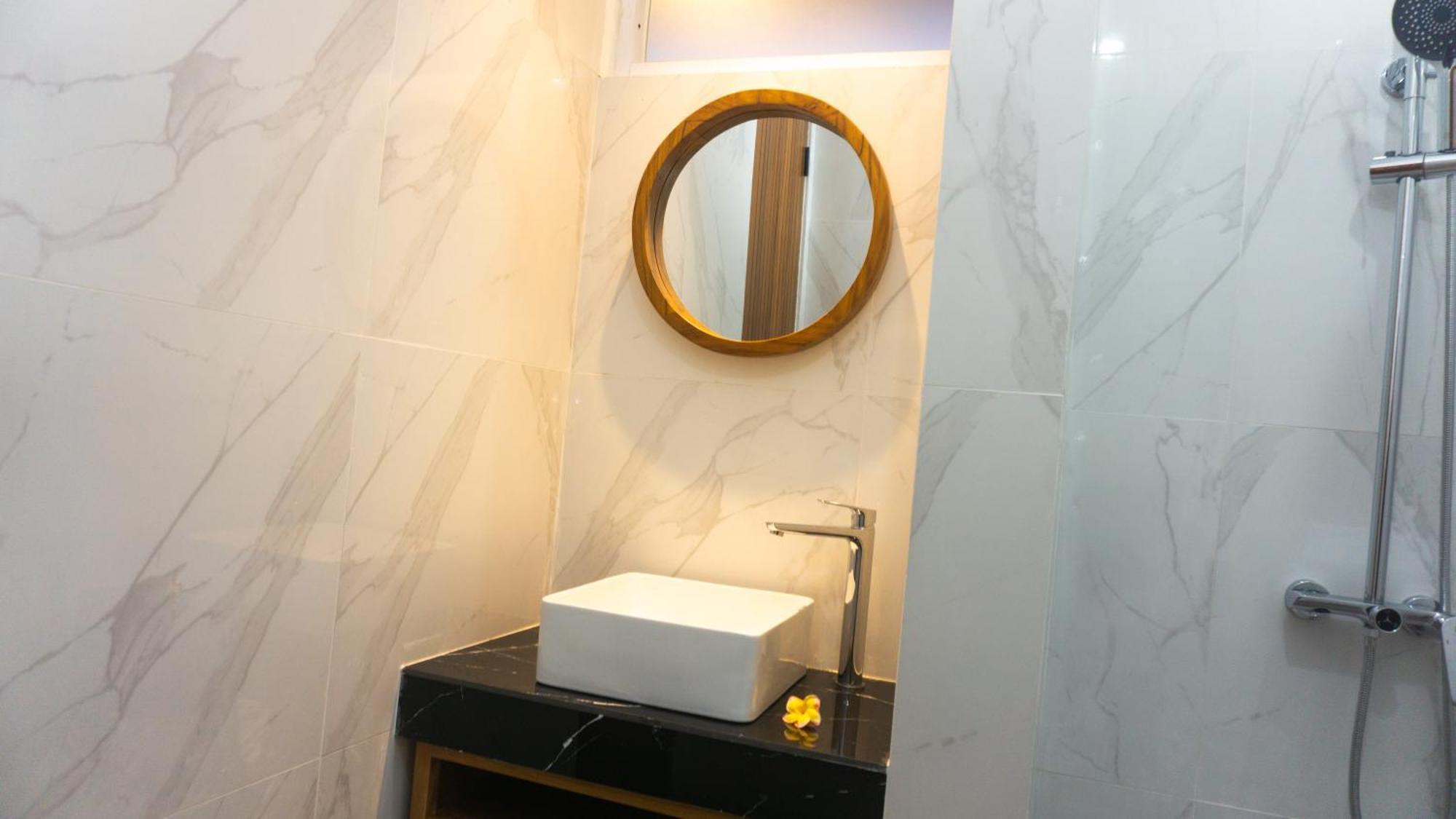 Kedin'S Inn Denpasar Kültér fotó